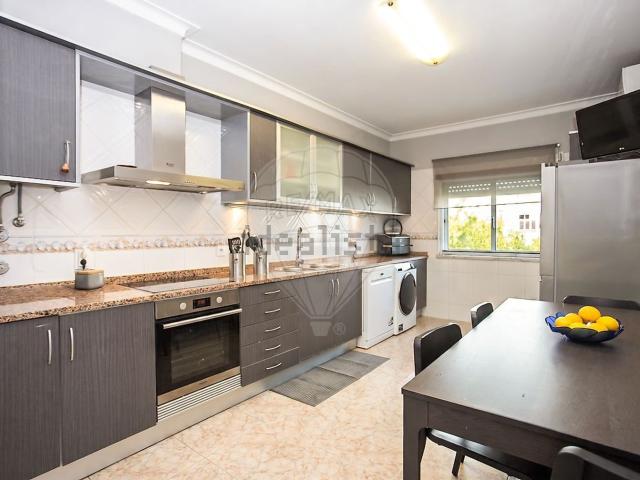 Apartamento venda em Vale de Cobro, Setúbal