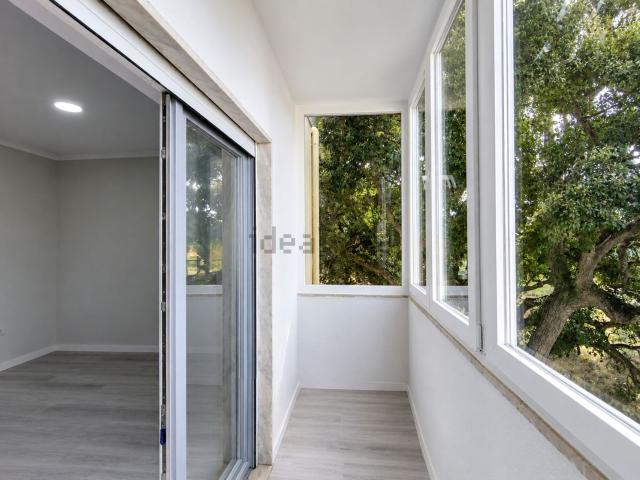 Apartamento venda em Fonte do Lavra, Setúbal