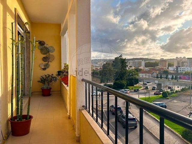Apartamento venda em Pinheirinhos, Setúbal