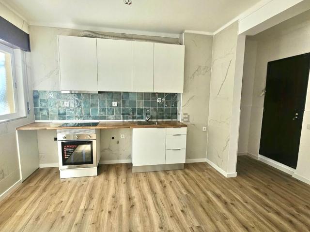 Apartamento venda em Fonte do Lavra, Setúbal