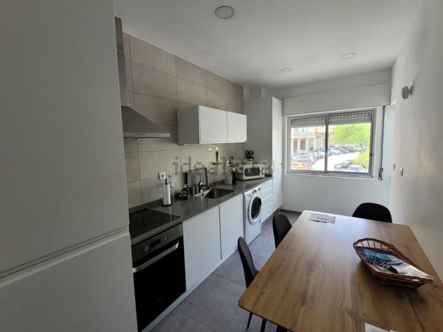 Apartamento alugar em Afonso Costa, Setúbal