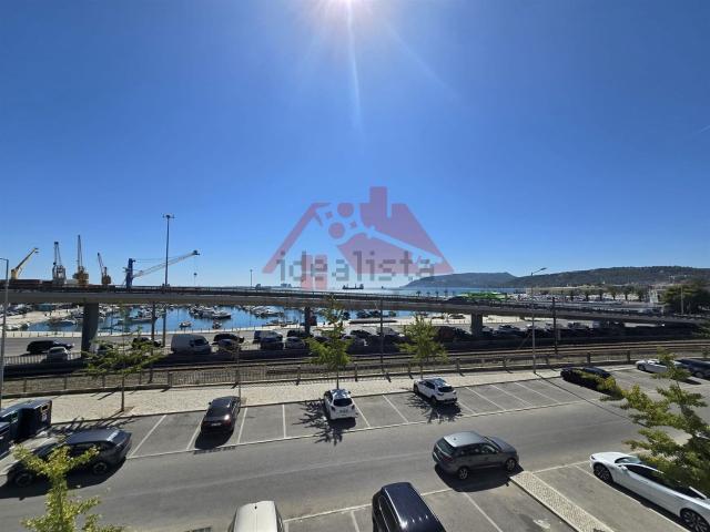 Apartamento venda em Setúbal