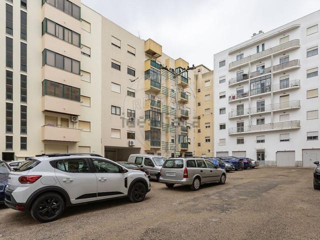 Apartamento venda em Afonso Costa, Setúbal