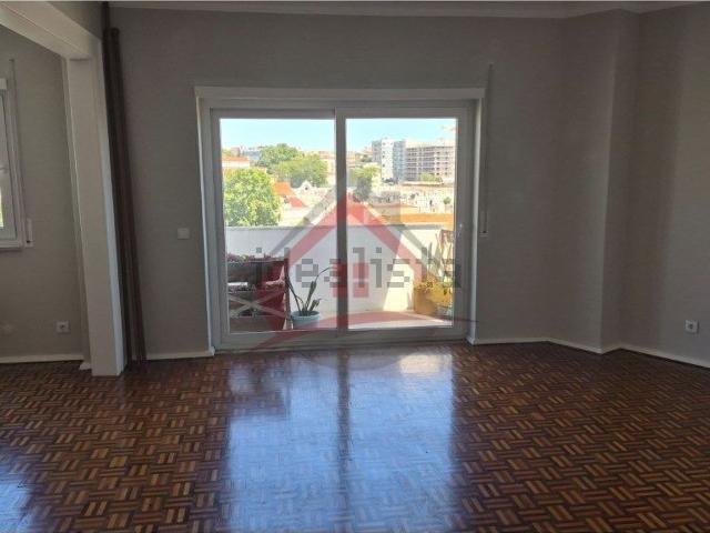 Apartamento alugar em Setúbal