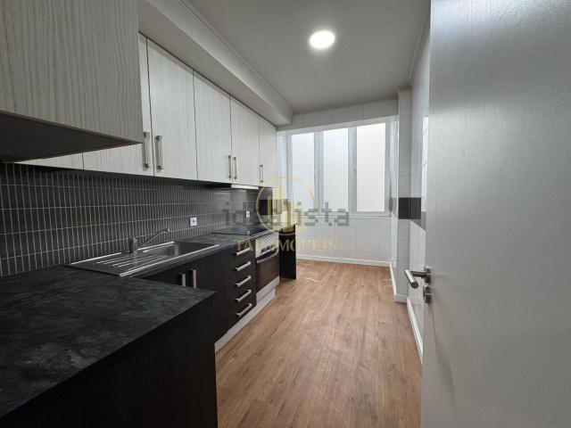 Apartamento venda em Pinheirinhos, Setúbal