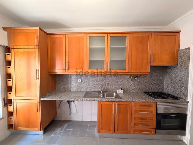 Apartamento alugar em Arangues, Setúbal