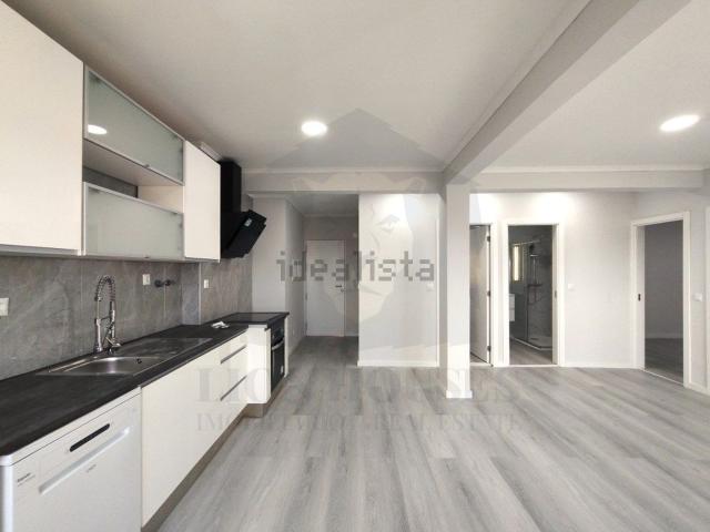 Apartamento venda em Fonte do Lavra, Setúbal