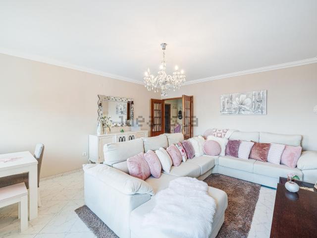 Apartamento venda em Monte Belo Sul, Setúbal
