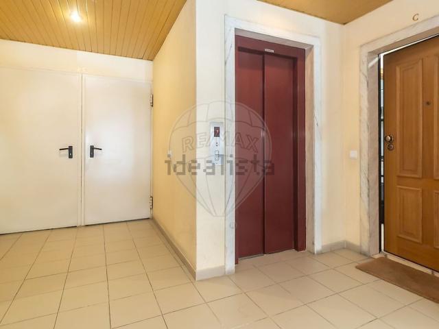 Apartamento venda em Afonso Costa, Setúbal