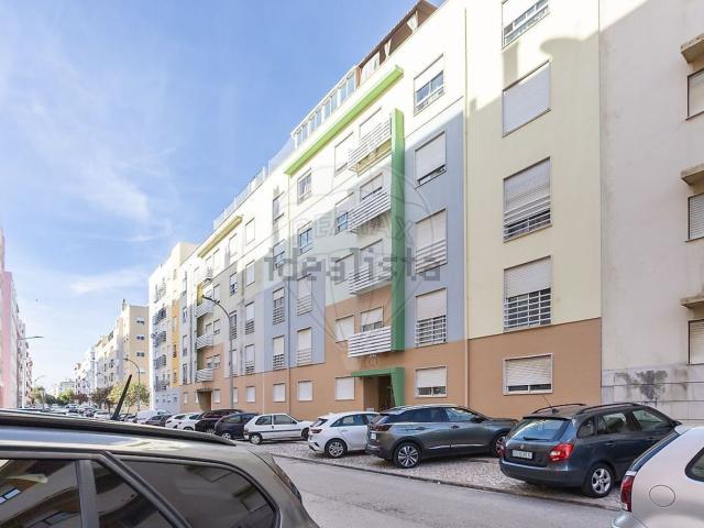 Apartamento venda em Afonso Costa, Setúbal
