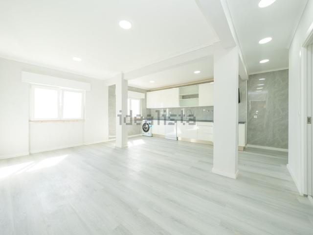 Apartamento venda em Fonte do Lavra, Setúbal
