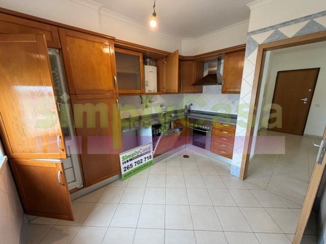 Apartamento venda em Afonso Costa, Setúbal