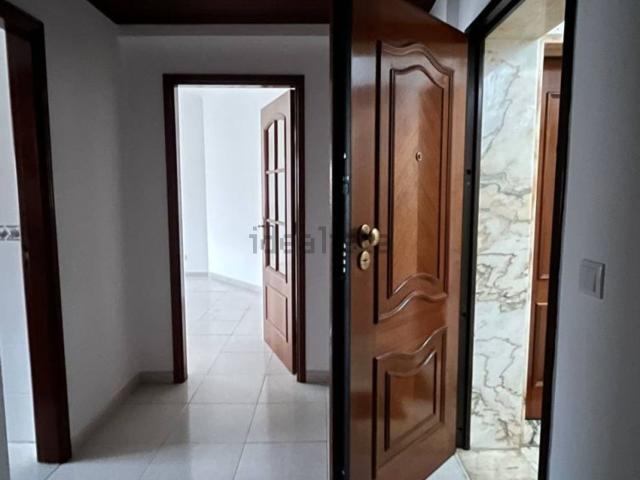 Apartamento alugar em Afonso Costa, Setúbal