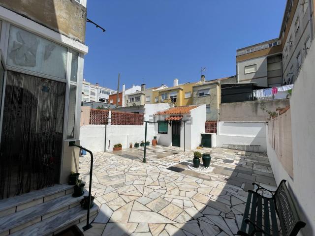 Apartamento venda em Afonso Costa, Setúbal