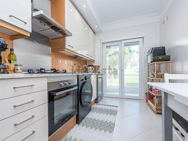 Apartamento venda em Nova Azeda, Setúbal