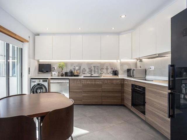 Apartamento venda em Nova Azeda, Setúbal