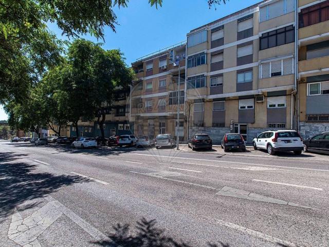Apartamento venda em Fonte do Lavra, Setúbal