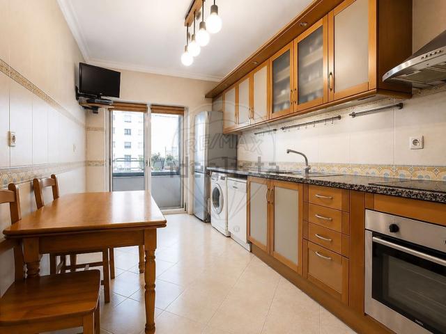 Apartamento venda em Pinheirinhos, Setúbal
