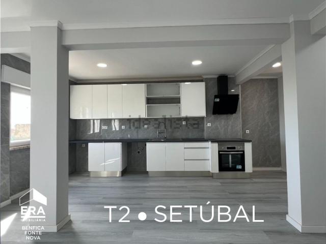 Apartamento venda em Fonte do Lavra, Setúbal