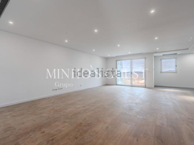 Apartamento venda em Braga (São Vicente), Braga
