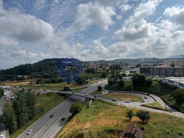 Apartamento venda em Braga (São Vicente), Braga
