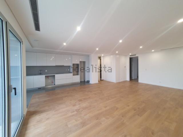 Apartamento venda em Braga (São Vicente), Braga