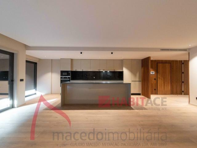 Apartamento alugar em Braga (São Vicente), Braga