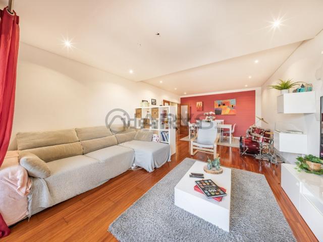 Apartamento venda em Braga (São Vicente), Braga