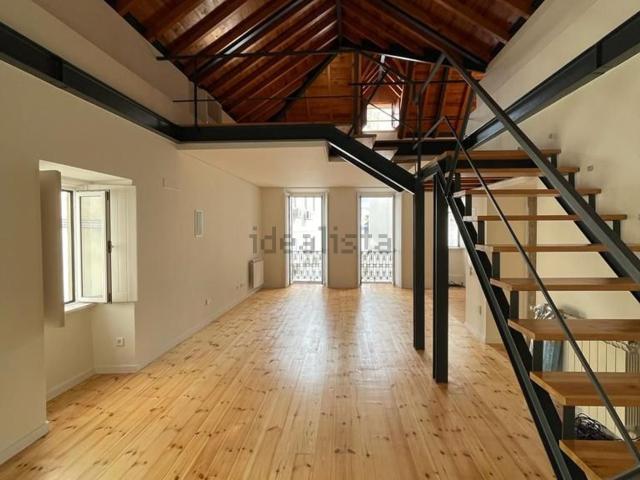Duplex alugar em Santa Maria Maior, Lisboa