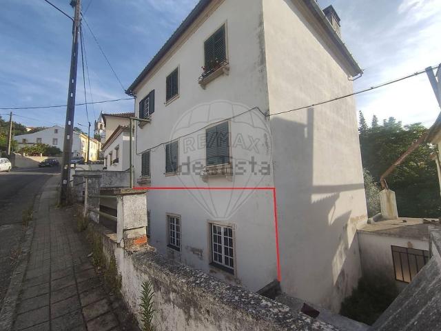 Apartamento alugar em Abrantes (São Vicente e São João) e Alferrarede, Abrantes