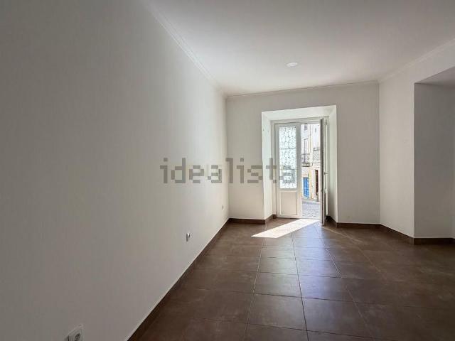 Apartamento alugar em Abrantes (São Vicente e São João) e Alferrarede, Abrantes