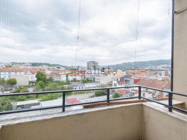 Apartamento venda em Lamaçães, Braga