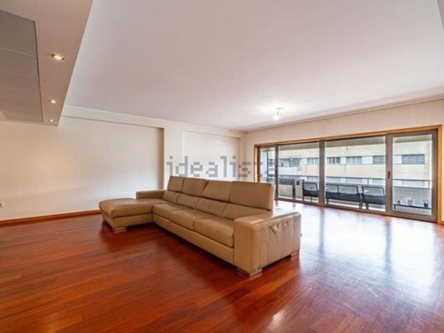 Apartamento venda em Lamaçães, Braga