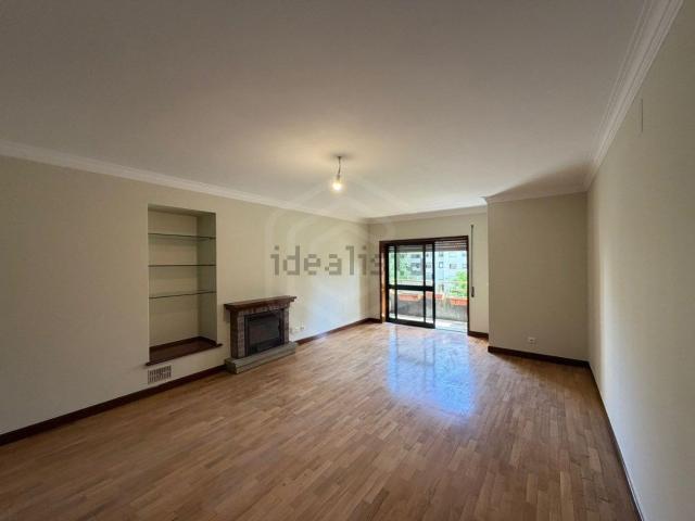 Apartamento alugar em Braga (São Vítor), Braga