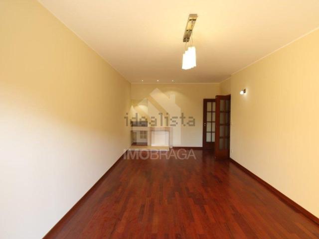 Apartamento alugar em Bairro Novo, Braga