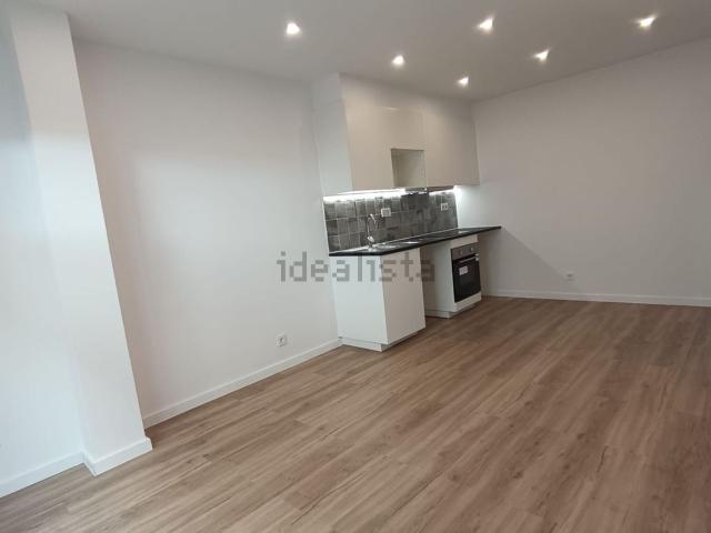 Apartamento venda em Terraços da Ponte, Santiago Dos Velhos