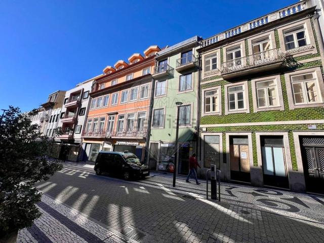 Apartamento alugar em Baixa do Porto, Santo Ildefonso