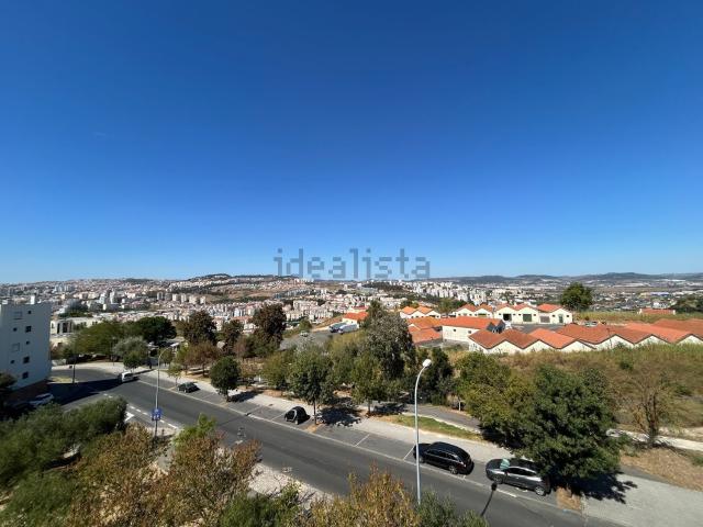 Duplex venda em Santa Clara, Lisboa
