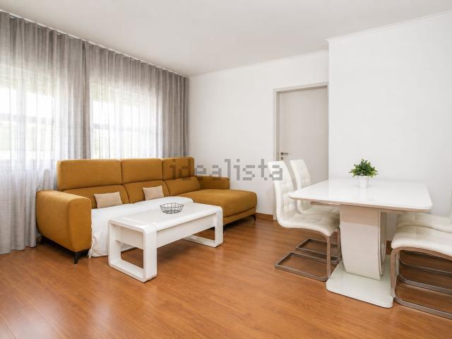 Apartamento venda em Santa Clara, Lisboa