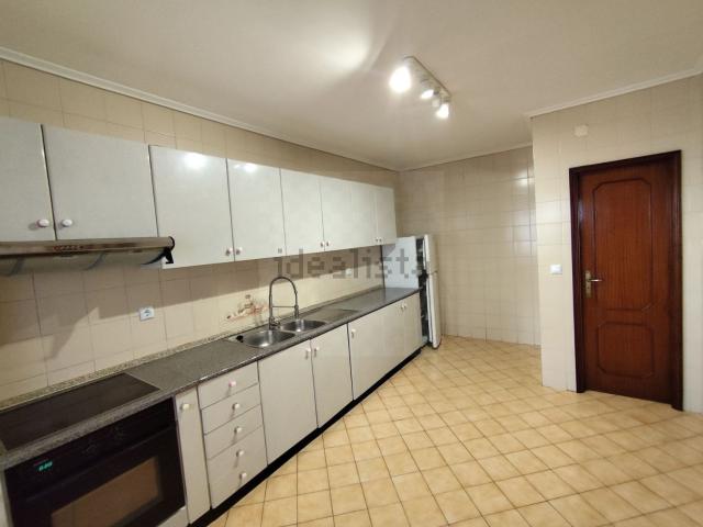 Apartamento alugar em Santa Maria Da Feira, Aveiro