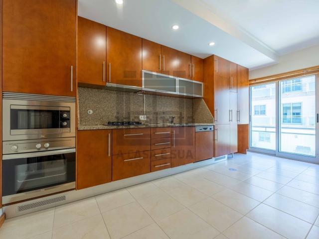Apartamento venda em Santa Maria da Feira, Travanca, Sanfins e Espargo, Santa Maria da Feira