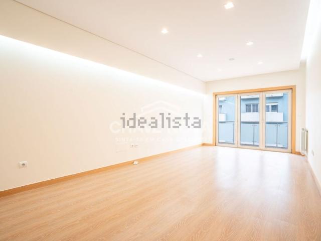 Apartamento venda em Sanfins