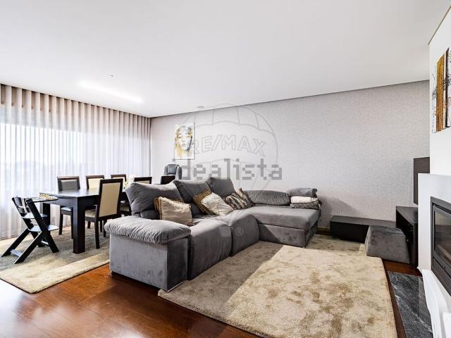 Apartamento venda em Santa Maria Da Feira, Aveiro