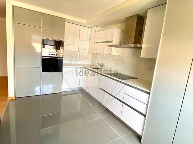 Apartamento alugar em Santa Maria Da Feira, Aveiro