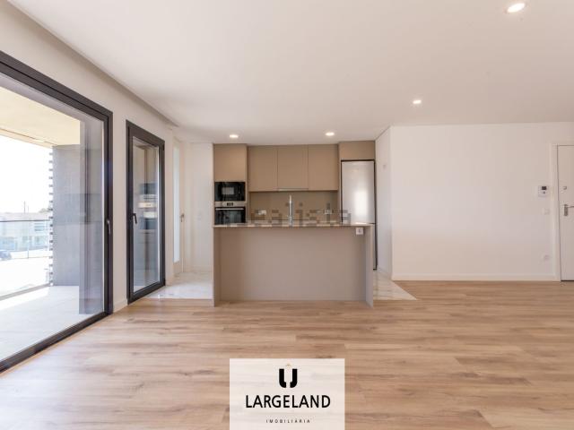 Apartamento venda em Santa Maria Da Feira, Aveiro
