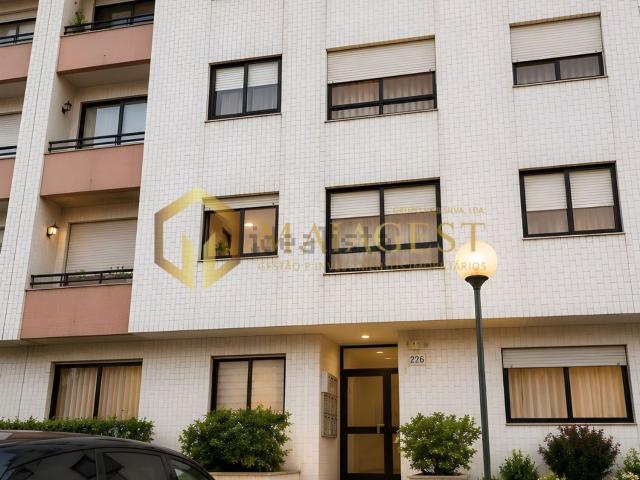 Apartamento venda em Santa Maria Da Feira, Aveiro