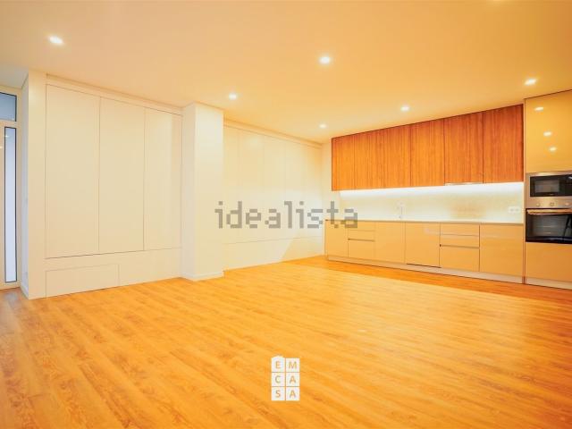 Apartamento venda em Santa Maria Da Feira, Aveiro