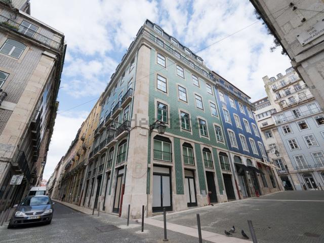 Apartamento alugar em Santa Maria Maior, Lisboa