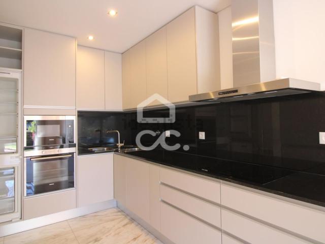 Apartamento alugar em Santa Maria Maior, Cino Chaves