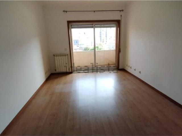 Apartamento alugar em Devesas, Vila Nova De Gaia